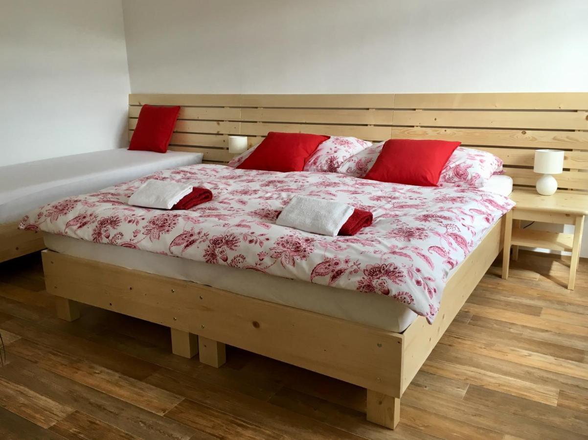 Apartmany A Ubytovani Mlynice Litovel Luaran gambar