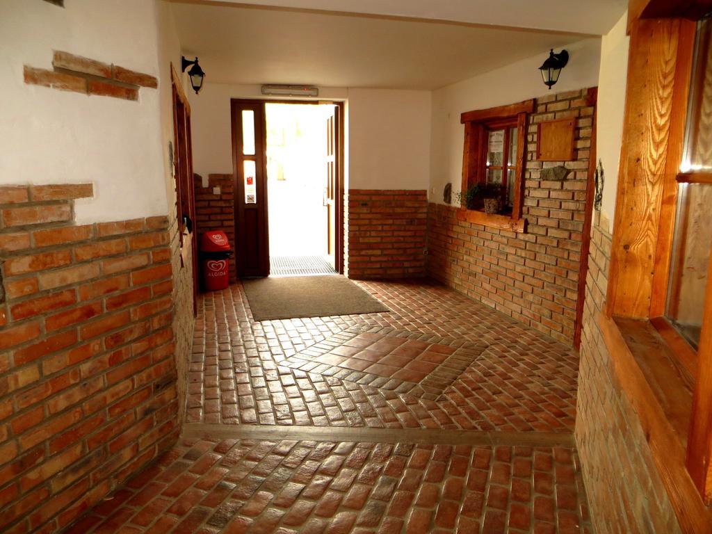 Apartmany A Ubytovani Mlynice Litovel Bilik gambar
