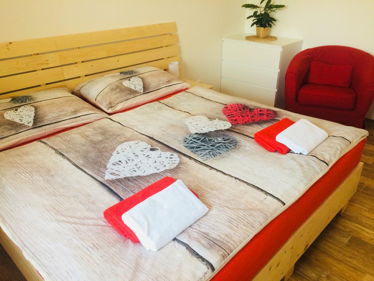 Apartmany A Ubytovani Mlynice Litovel Luaran gambar