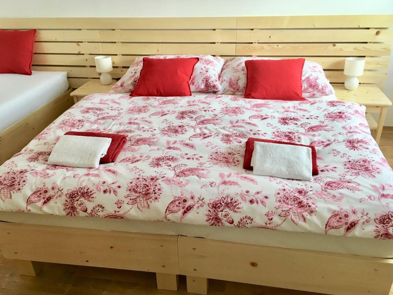 Apartmany A Ubytovani Mlynice Litovel Luaran gambar