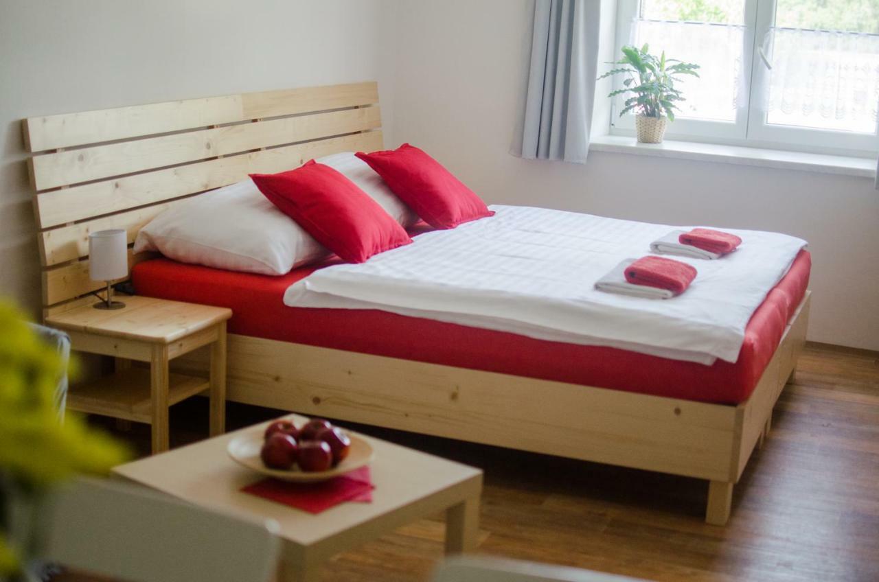Apartmany A Ubytovani Mlynice Litovel Luaran gambar